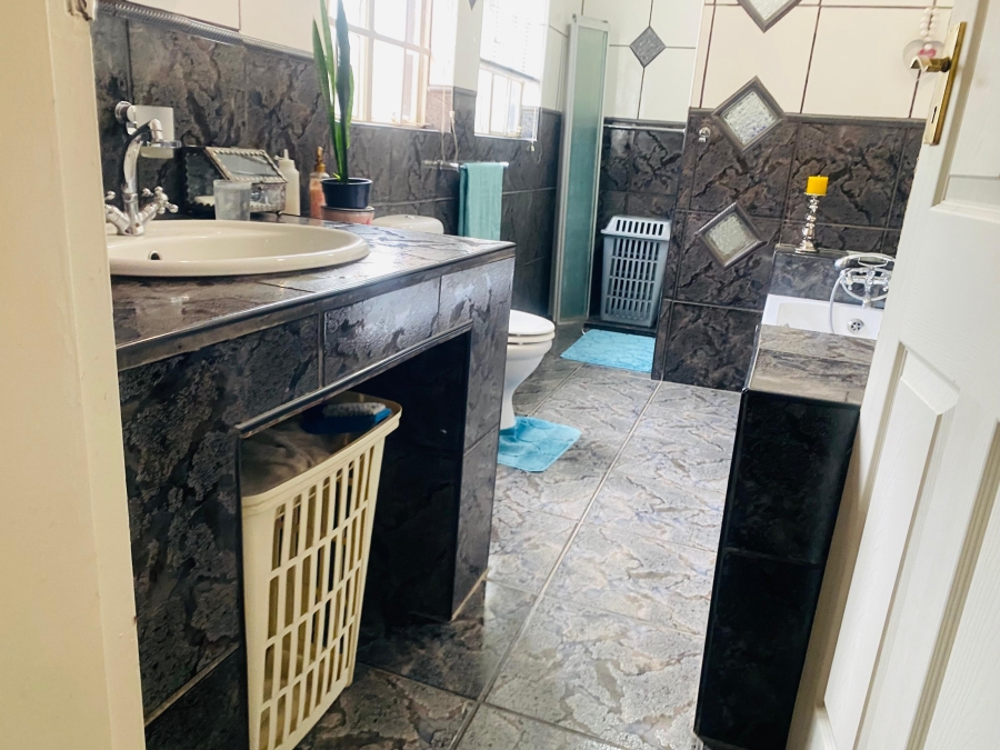 3 Bedroom Property for Sale in Sasolburg Ext 4 Free State